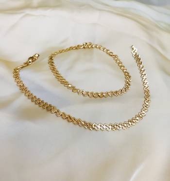Gold anklets 1