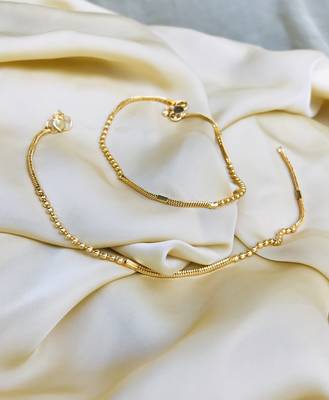 Gold anklets 1