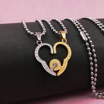 Saizen Stainless Steel Broken Heart-Shaped Locket Pendant With Chain For Unisex 3
