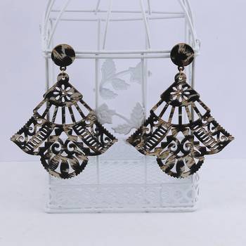 Elegant  Light Weight Dangle Wooden Earrings For Girls And Women. 3
