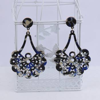 Exclusive  Dangler Wooden Earrings For Girls And Women 3
