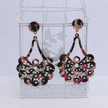 Charm Stylish  Wooden Earrings Light Weight For Girls And Women. 3
