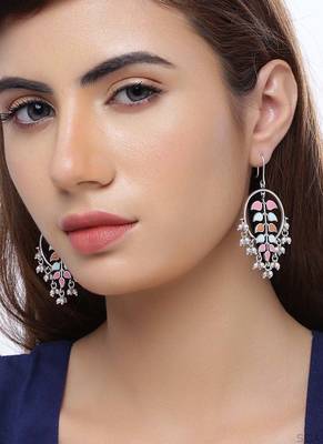 Bagh E Fiza Leaves Motifs Hoop Earrings 2