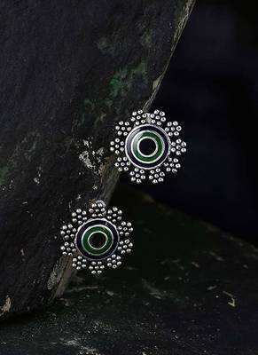 Mehrunisa Floral Stud Earrings 1