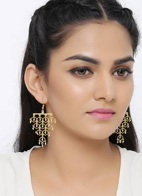 Jaali Pearl Grapevine Pattern Earrings 2