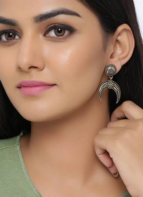 Baigani Half Moon Drop Earrings 2