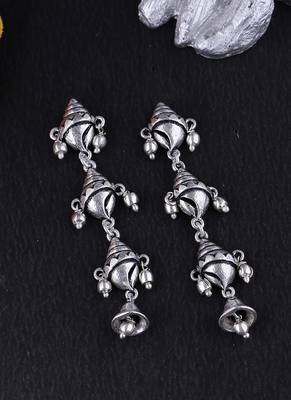 Aarambh Shankh Dangler Earrings 1
