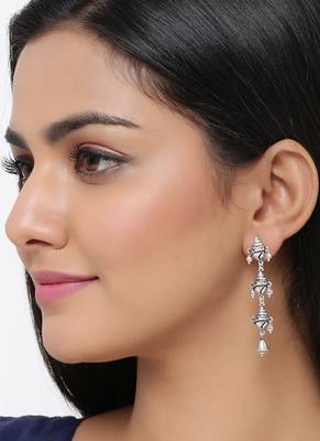Aarambh Shankh Dangler Earrings 2