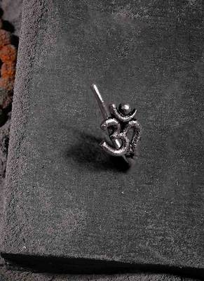 Moksh Ext Om Nose Ring 1