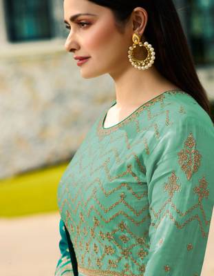Green Embroidered Silk Blend Semi Stitched Salwar With Dupatta 4