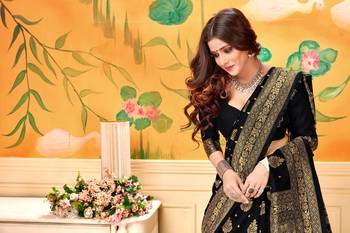  black woven jacquard saree with blouse 5