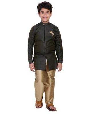 Green plain cotton silk boys-kurta-pyjama 1