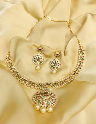 Gold necklaces 1