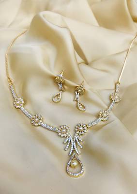 Gold necklaces 1