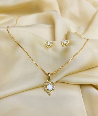 Gold necklaces 1