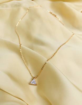 Gold necklaces 1