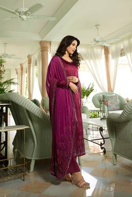 Maroon Embroidered Georgette Semi Stitched Salwar With Dupatta 3