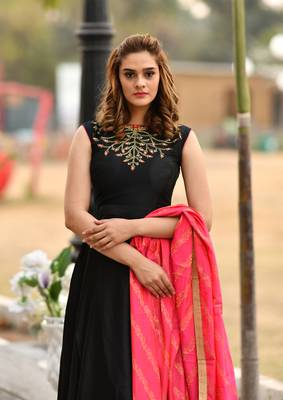 Black Embroidered Silk Salwar 2