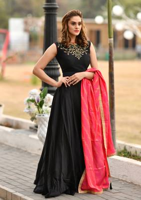 Black Embroidered Silk Salwar 3