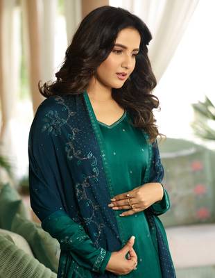 Green Embroidered Georgette Semi Stitched Salwar With Dupatta 2
