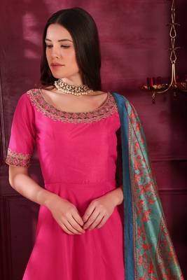 Dark-Pink Hand Embroidery Silk Salwar 4