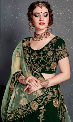 Dark Green Embroidered Velvet Semi Stitched Lehenga With Dupatta 3