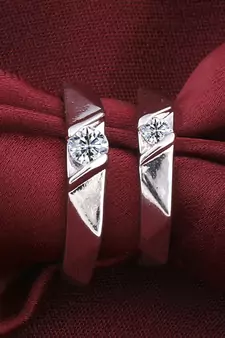 Silverplated Fashionista Solitaire  His And Her Adjustable Proposal Couple Ring For Men And Women Jewellery