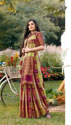 Sangam Prints Magenta Handloom Silk Zari Work Traditional Saree 2