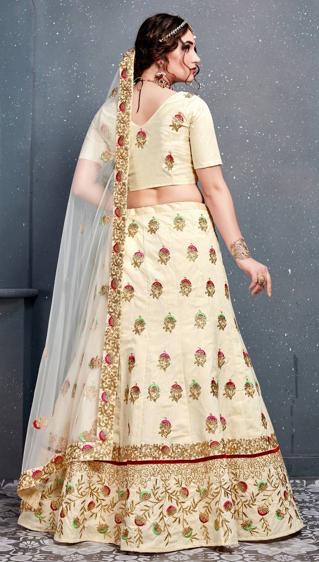 Cream Embroidered Silk Semi Stitched Lehenga With Dupatta
