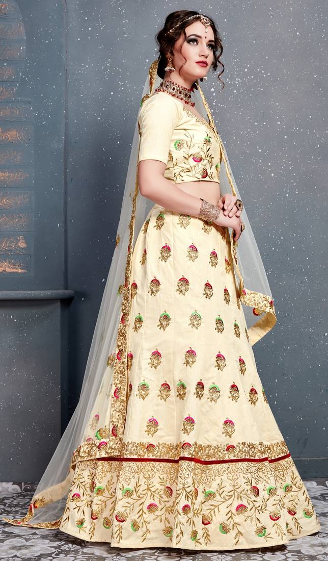 Cream Embroidered Silk Semi Stitched Lehenga With Dupatta