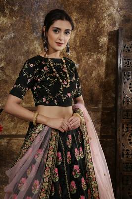 Blue Heavy Embroidered Work Unstitched Lehenga Choli With Blouse 3