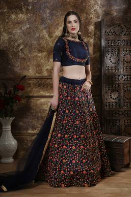 Green Heavy Embroidered Work Unstitched Lehenga Choli With Blouse 4