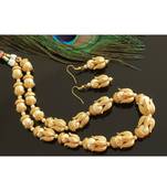 Lovely Matte Finish Pearl Designer Necklace Set