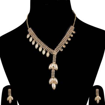 Exclusive Goldplated Traditional Golden Leaves And Pearl Necklace Set  For Women Jewellery 2
