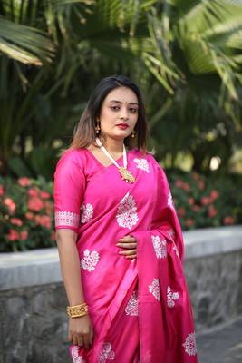 Pink Woven Silk Saree With Blouse 3