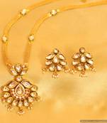Kundan Meenakari Elegant Pendant Set