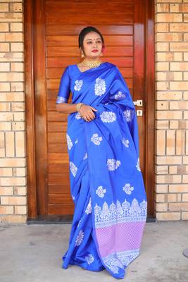 Royal Blue Woven Silk Saree With Blouse 1