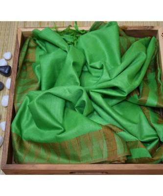 Green Hand Woven Poly Silk Handloom Sarees 1