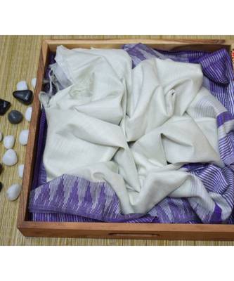 Wight Hand Woven Poly Silk Handloom Sarees 1
