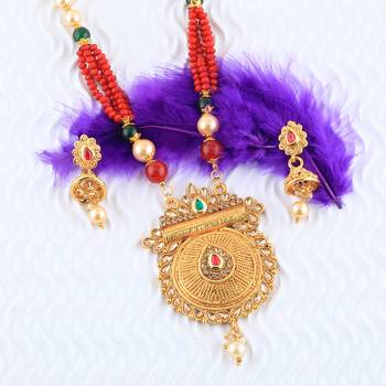 Traditional Gold Plated Pearl Mala Pandent Set For Women Girl 4