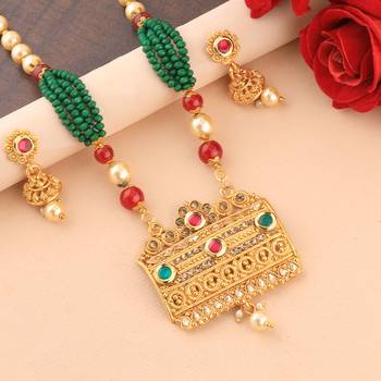 Party Wear Gold Plated Pearl Mala Pandent Set For Women Girl 1