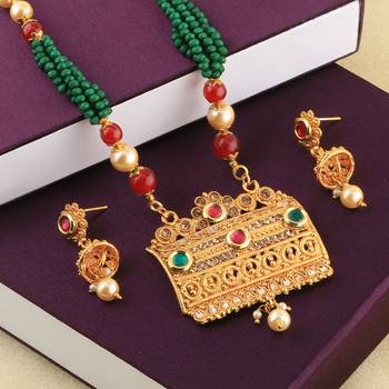 Party Wear Gold Plated Pearl Mala Pandent Set For Women Girl 2