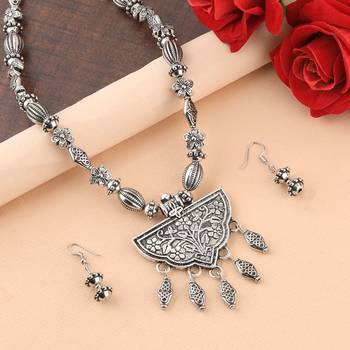 Silver Oxidised Exclusive Pandent Mala Set For Women Girl 1