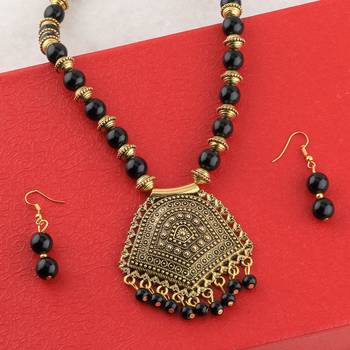 Charm Gold Oxidised Pendant Black Pearl Mala Set For Women Girl 3