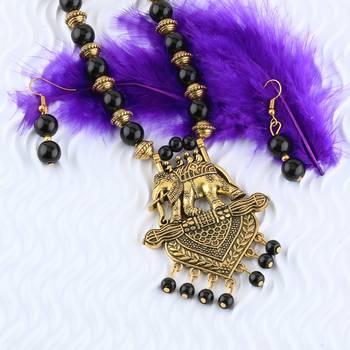 Traditional Designer Gold Oxidised Pendant Black Pearl Mala Set For Women Girl 4