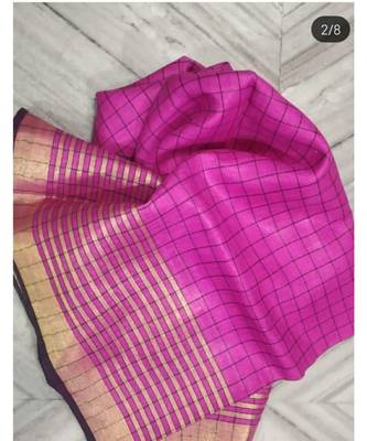 Pink Woven Linen Handloom Saree With Blouses 1