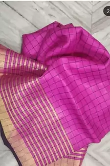 Pink Woven Linen Handloom Saree With Blouses