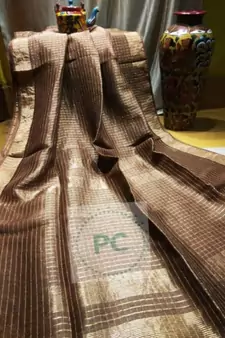 Brown Woven Linen Handloom Saree With Blouses
