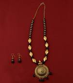 Adjustable Designer Gold Oxidised Round Pendant Black Pearl Mala Set For Women Girl
