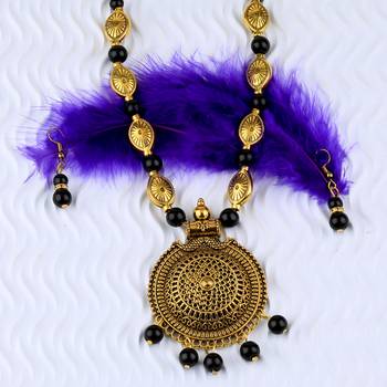 Adjustable Designer Gold Oxidised Round Pendant Black Pearl Mala Set For Women Girl 4